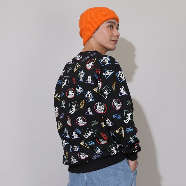 【ベビードール】ミッキー＆フレンズ 親子お揃い キャラクター総柄トレーナー 0903A / 大人 ユニセックス 男女兼用 リンクコーデ ペアルック 親子コーデ トップス 長袖 プルオーバー 春秋冬