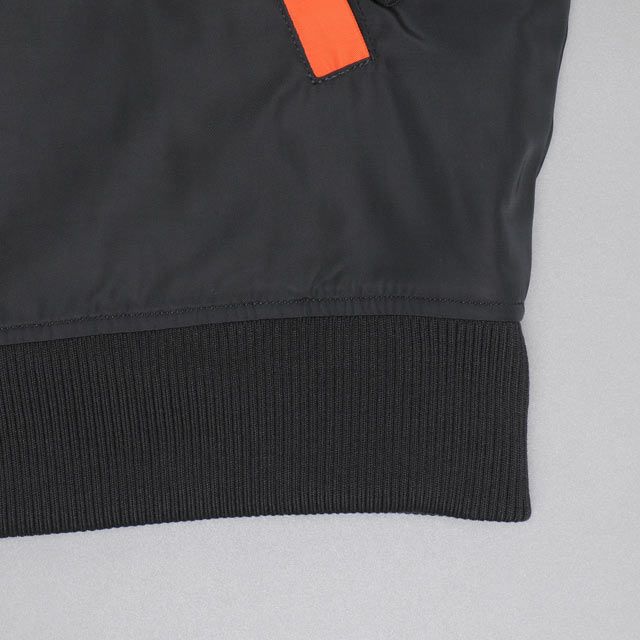 【ベビードール】ミッキー 親子お揃い MA-1ブルゾン 0907A / 大人 ユニセックス 男女兼用 リンクコーデ ペアルック 親子コーデ トップス アウター ブルゾン ジャケット 羽織り 中綿 防寒