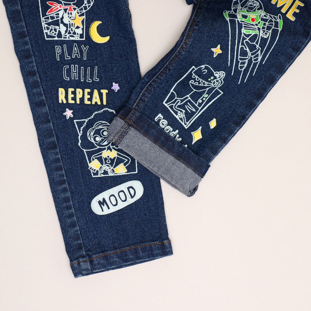 【ベビードール】トイ・ストーリー ストレートデニムロングパンツ 0991K / ベビーサイズ キッズ ボトムス 長ズボン デニム ジーパン ジーンズ ウエスト総ゴム ゴム穴付き ベルトループ フェイクボタン アップリケ