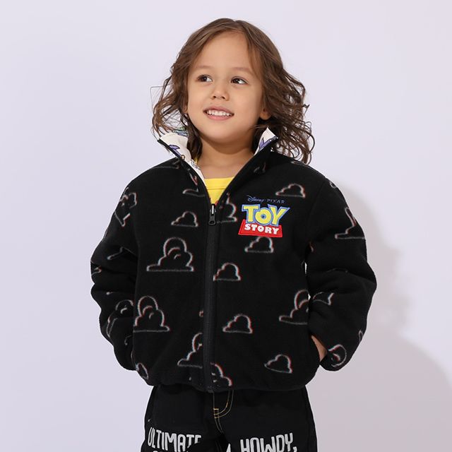 【ベビードール】トイ・ストーリー リバーシブルアウター 1005K / 2WAY ベビーサイズ キッズ トップス 中綿 アウター 長袖 羽織り もこもこ フリースジャケット ジャンパー フードなし