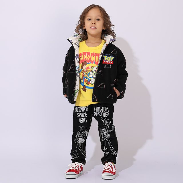 【ベビードール】トイ・ストーリー リバーシブルアウター 1005K / 2WAY ベビーサイズ キッズ トップス 中綿 アウター 長袖 羽織り もこもこ フリースジャケット ジャンパー フードなし