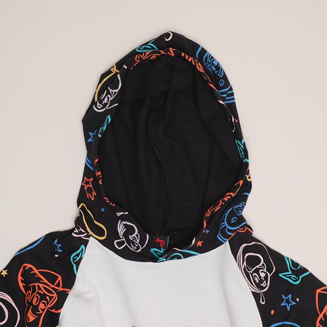 【ベビードール】トイ・ストーリー 親子お揃い 総柄切替パーカー 1006A / 大人 ユニセックス 男女兼用 トップス 長袖 プルオーバー フーディ ネオン リンクコーデ ペアルック 親子コーデ ウッディ バズ スリンキー リトルグリーンメン ボーピープ