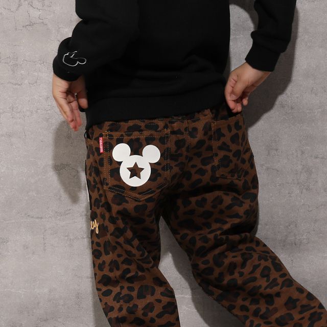 【ベビードール】ミッキー ワッペンデニムロングパンツ 1017K / ベビーサイズ キッズ ボトムス 長ズボン ジーパン ジーンズ ツイルパンツ ワイドパンツ アニマル柄 ヒョウ柄 ダメージ加工 ウエスト総ゴム ゴム穴付き フェイクボタン ベルトループ リンクコーデ ペアルック