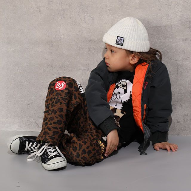 【ベビードール】ミッキー ワッペンデニムロングパンツ 1017K / ベビーサイズ キッズ ボトムス 長ズボン ジーパン ジーンズ ツイルパンツ ワイドパンツ アニマル柄 ヒョウ柄 ダメージ加工 ウエスト総ゴム ゴム穴付き フェイクボタン ベルトループ リンクコーデ ペアルック