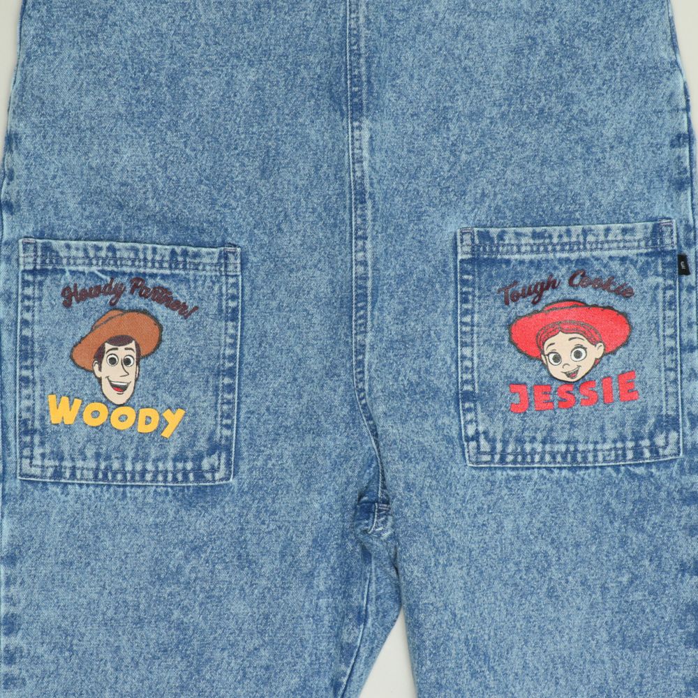 【ベビードール】トイストーリー デニムサロペット 1277K / ベビーサイズ キッズ ボトムス 長ズボン オーバーオール 楽ちん デニム ジーンズ ジーパン パークコーデ  肩紐（長さ調整可） ウエスタン 牛柄 ウッディ ジェシー ブルズアイ