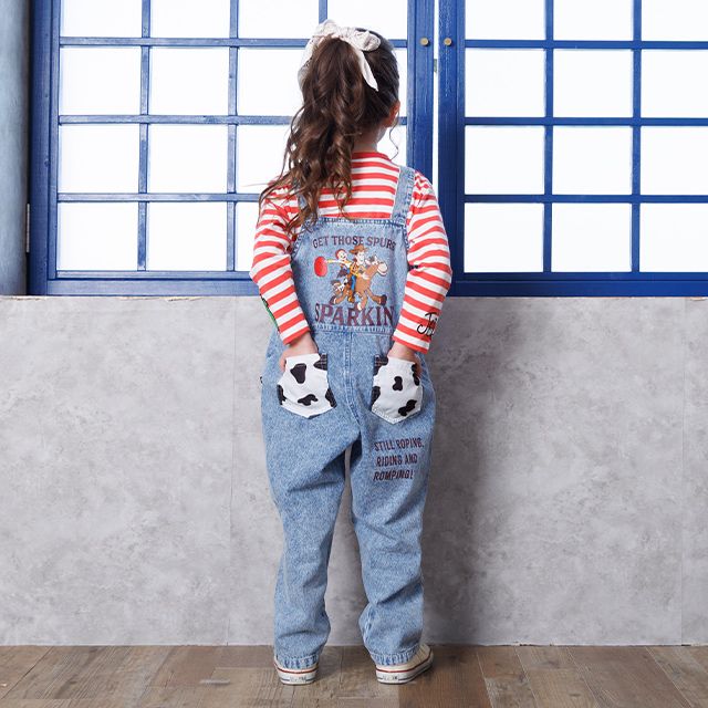 【ベビードール】トイストーリー デニムサロペット 1277K / ベビーサイズ キッズ ボトムス 長ズボン オーバーオール 楽ちん デニム ジーンズ ジーパン パークコーデ  肩紐（長さ調整可） ウエスタン 牛柄 ウッディ ジェシー ブルズアイ