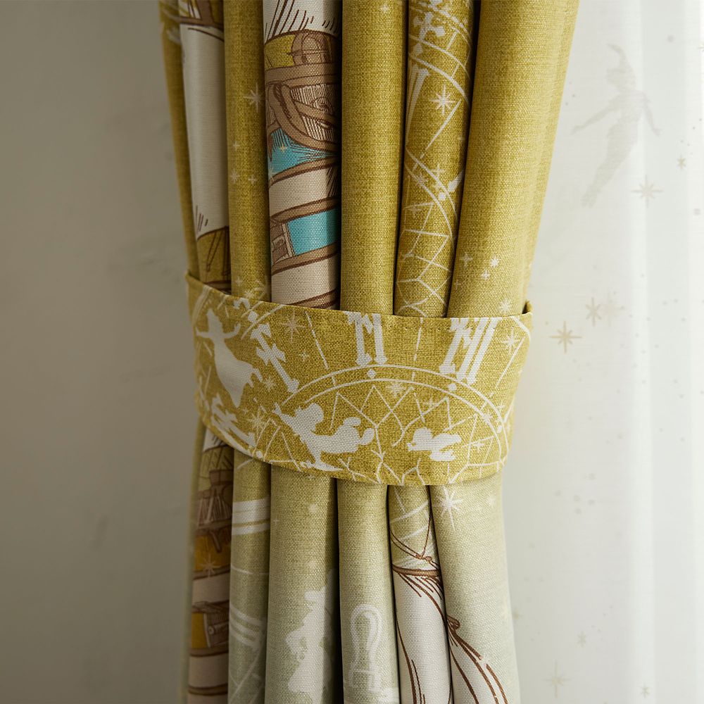 ピーターパン ドレープカーテン フライインザスカイ