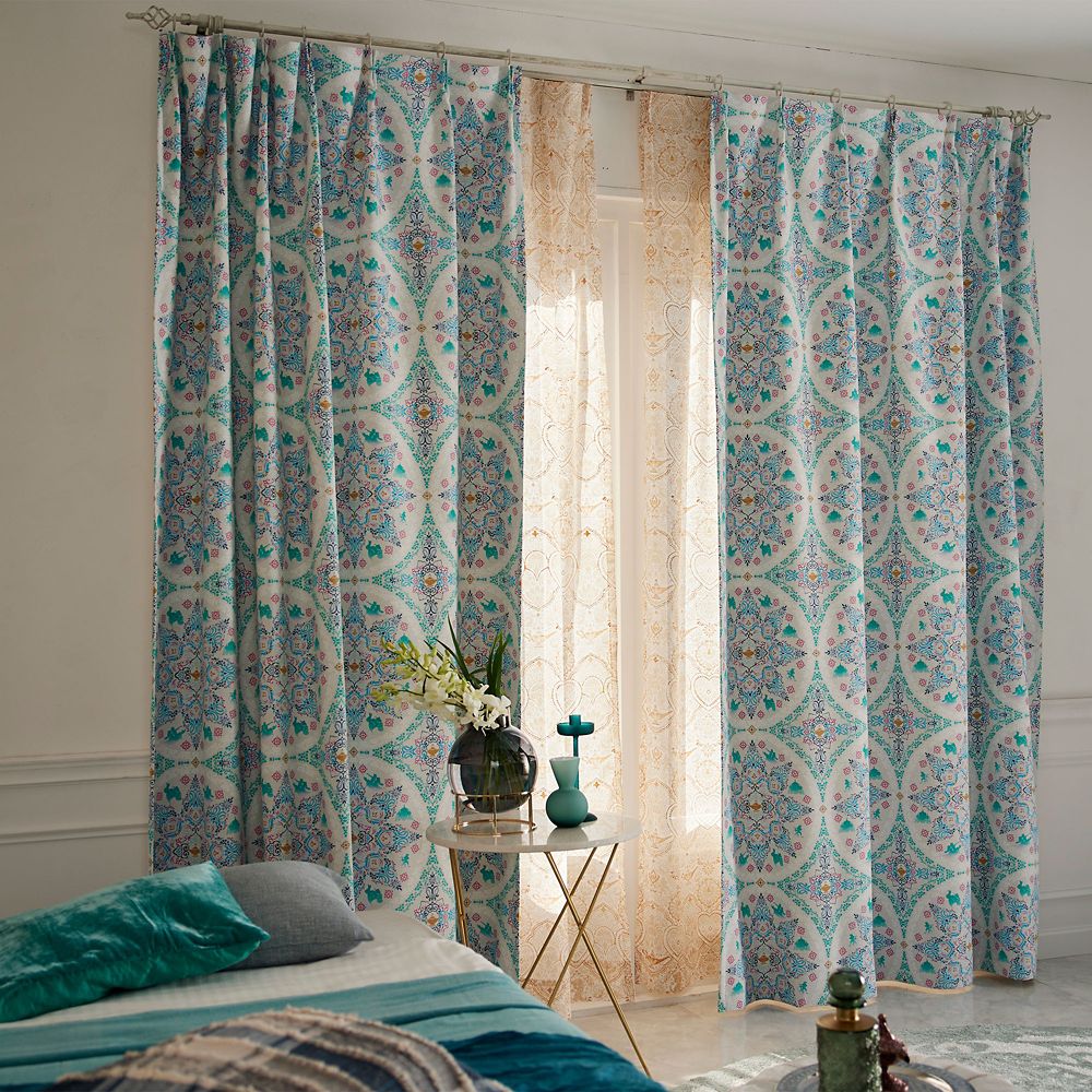 プリンセス ドレープカーテン マジックランプ