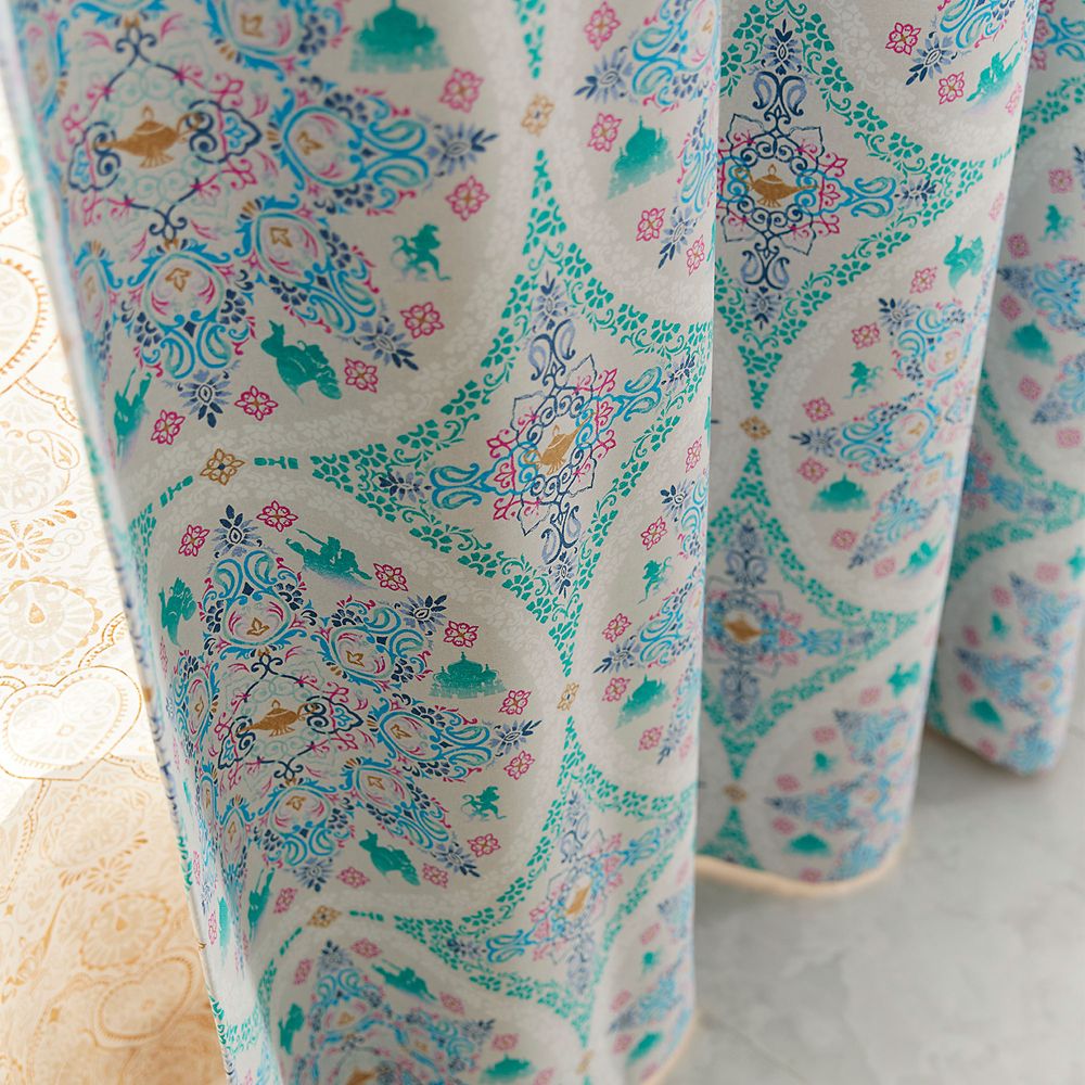 プリンセス ドレープカーテン マジックランプ