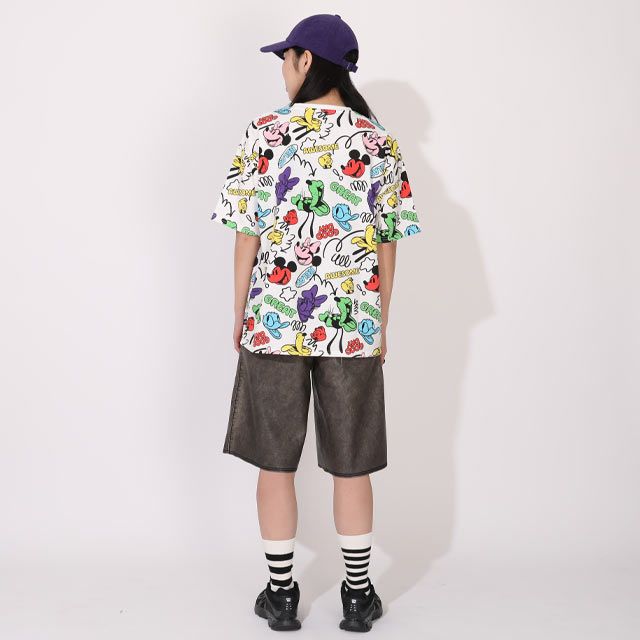 【ベビードール】ミッキー＆フレンズ 親子お揃い カラフル総柄Tシャツ 1333A / 大人 ユニセックス 男女兼用 リンクコーデ ペアルック 親子コーデ トップス 半袖 クルーネック カットソー