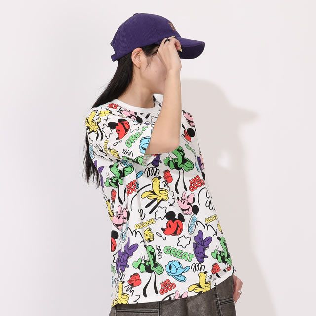 【ベビードール】ミッキー＆フレンズ 親子お揃い カラフル総柄Tシャツ 1333A / 大人 ユニセックス 男女兼用 リンクコーデ ペアルック 親子コーデ トップス 半袖 クルーネック カットソー