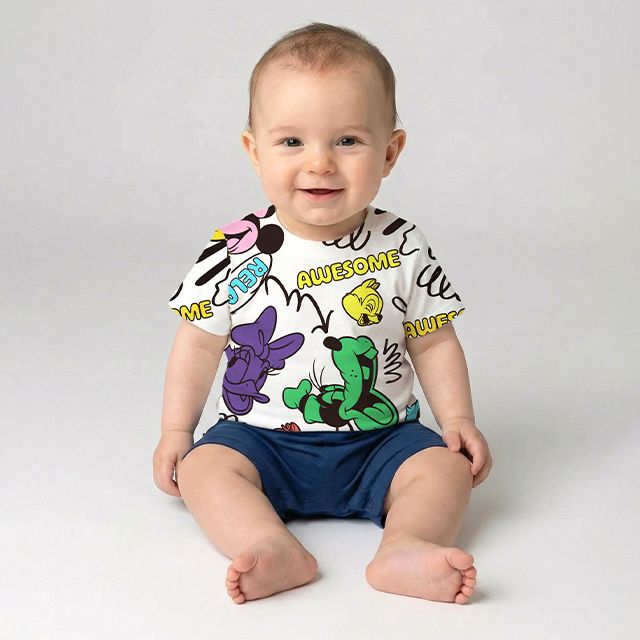 【ベビードール】ミッキー＆フレンズ カラフル総柄ロンパース 1344B / ベビーサイズ 赤ちゃん 出産祝い 贈り物 プレゼント ベビー服 ベビーつなぎ 半袖 天竺素材