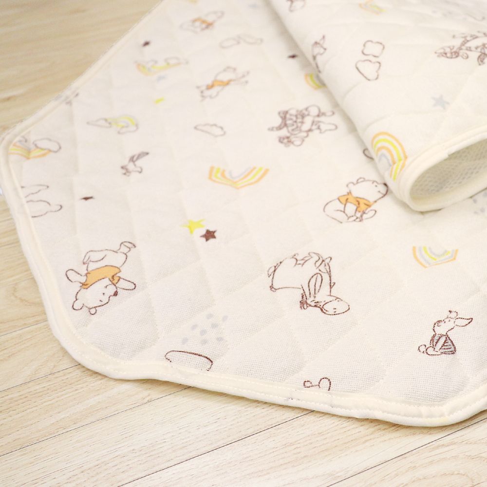 プー＆フレンズ 防水 コットカバー キルト 裏面防水 綿100％ パイル 吸水加工 ネームタグ付き 選べる2サイズ NZ3222-J/K