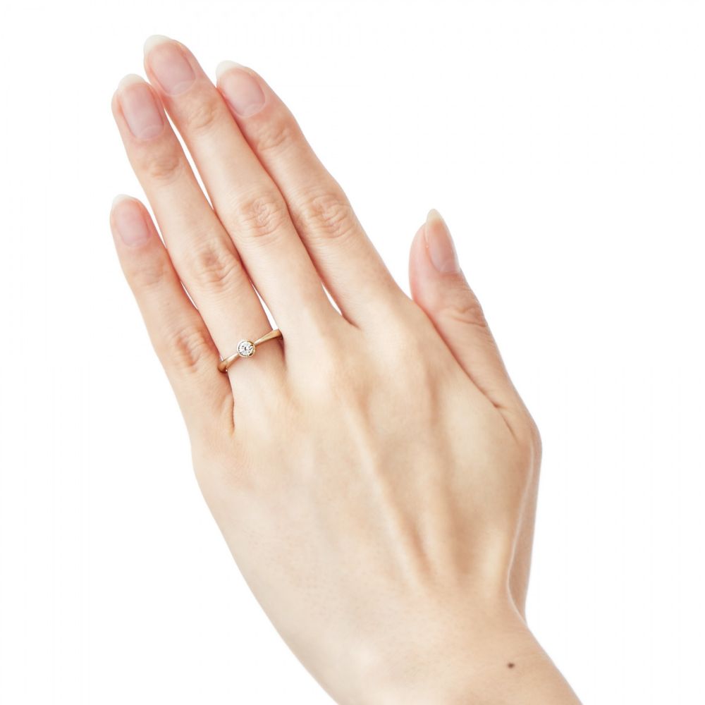 【ザ・キッス】 [受注生産] くまのプーさん エンゲージリング DI-63315001 / F / VS2 / EX / ゴールド素材