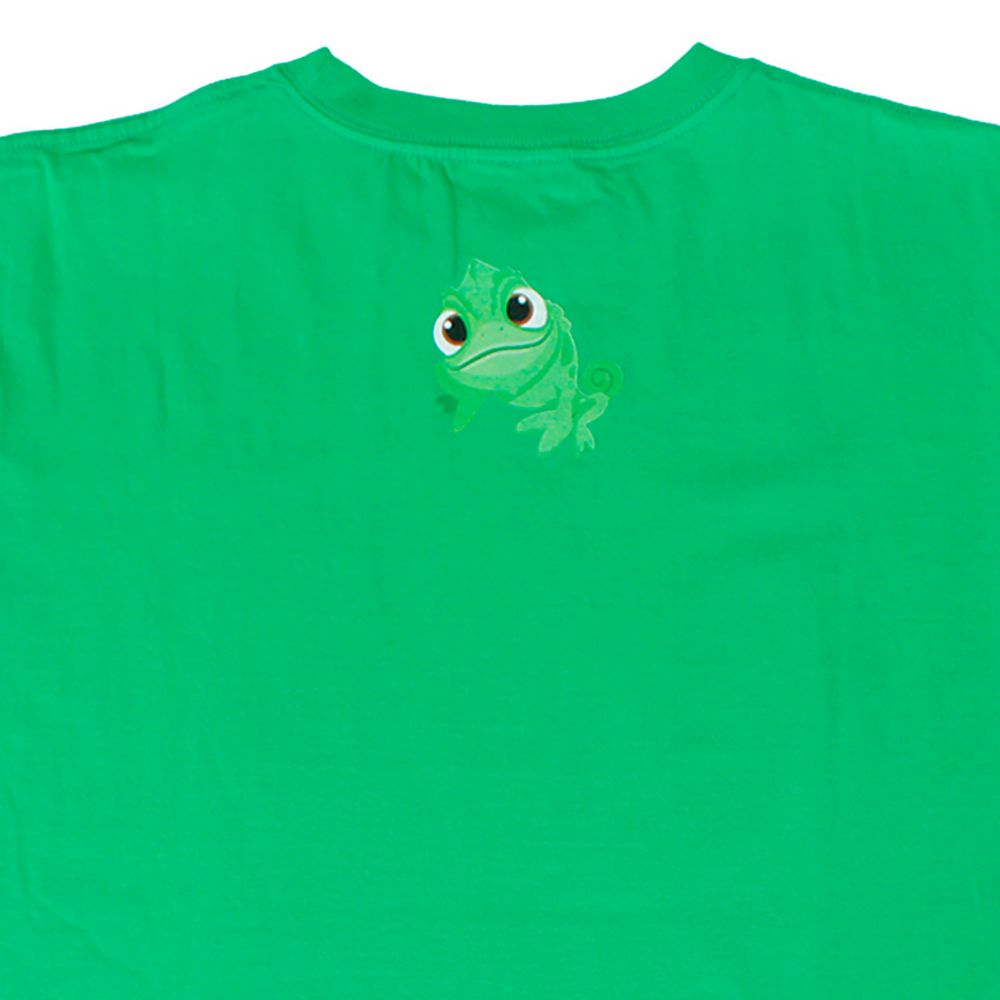 公式 ショップディズニー 塔の上のラプンツェル パスカル ｔシャツ