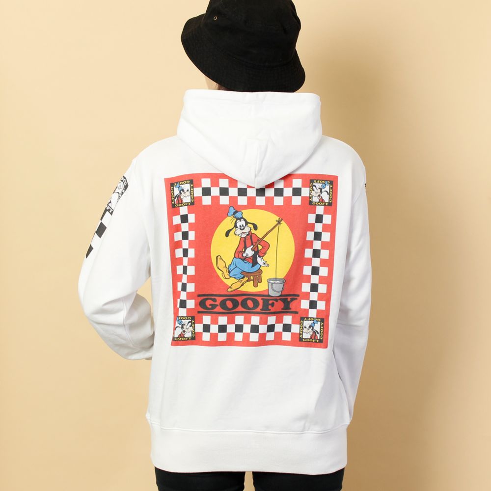 公式 ショップディズニー グーフィー バンダナデザインパーカー