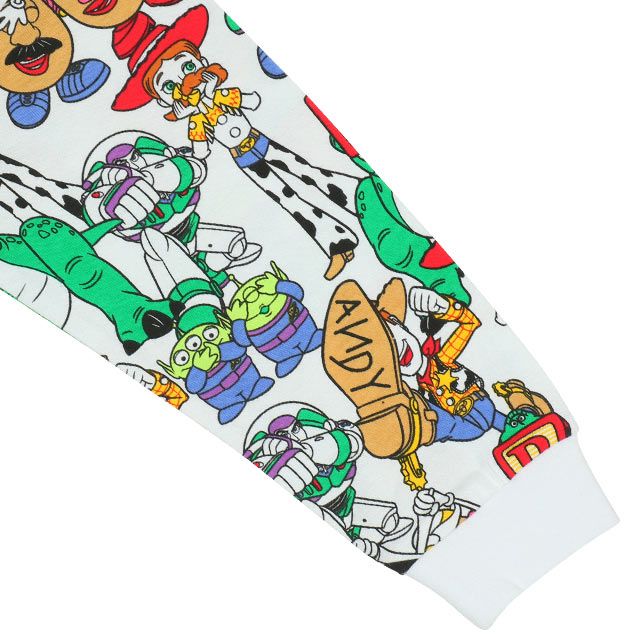 【ベビードール】ディズニー 総柄ロンT 7865K