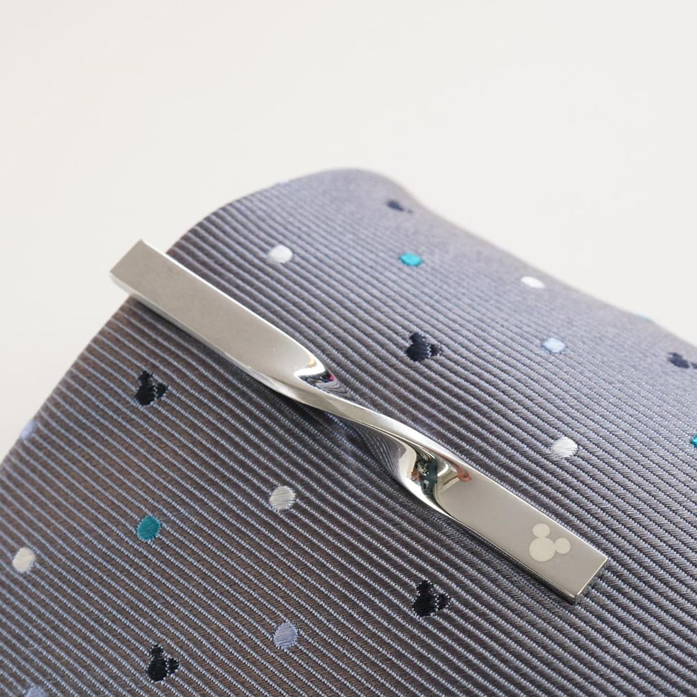 ディズニー／ネクタイ＆タイピン 　(ミッキードット柄　BOX付)