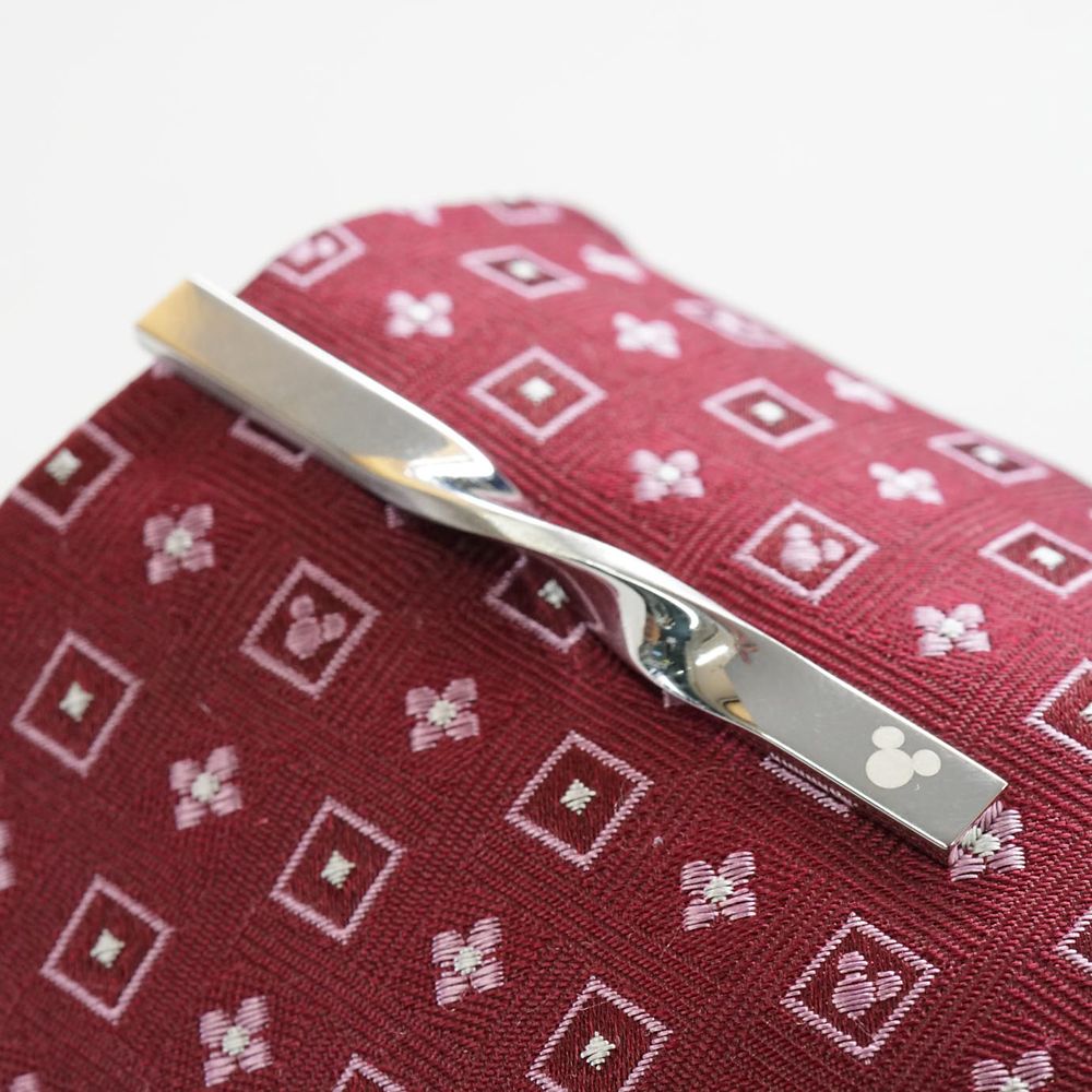 ディズニー／ネクタイ＆タイピン 　(ミッキー小柄　BOX付)