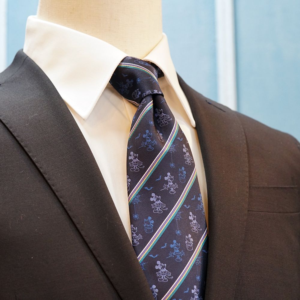 ディズニー／ネクタイ・ハロウィン 柄（ストライプ）