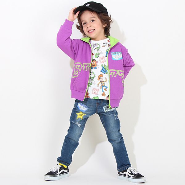 【ベビードール】バズ バックプリントジャケット 8594K / ベビーサイズ キッズ トップス 長袖 スウェット 羽織り ライトアウター ブルゾン フード無し カンガルーポケット 90cmはファスナーガード付き