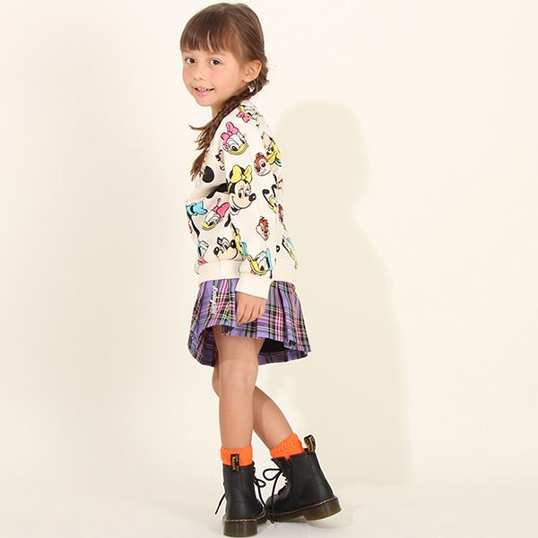 【ベビードール】ミッキー＆フレンズ 親子お揃い 総柄トレーナー 8704K / ミッキー ミニー グーフィー チップ デール プルート ベビーサイズ キッズ リンクコーデ ペアルック 親子コーデ トップス 長袖 トレーナー