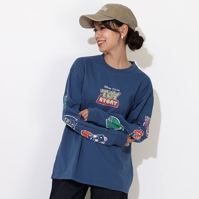 【ベビードール】トイ・ストーリー 親子お揃い 袖ロンT 9618A / 大人 ユニセックス 男女兼用 リンクコーデ ペアルック 親子コーデ トップス 長袖 ラクガキ風デザイン 天竺素材 スリンキー グリーンアーミーメン