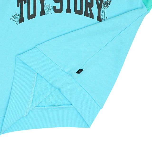 【ベビードール】親子お揃い トイ・ストーリー 袖プリントトレーナー 9619K / ベビーサイズ キッズ リンクコーデ ペアルック 親子コーデ トップス 長袖 クルーネック ウッディ バズ・ライトイヤー ブルズアイ リトルグリーンメン