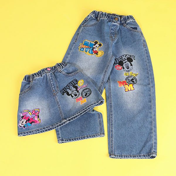 【ベビードール】ミッキー デニムロングパンツ 9685K / ベビーサイズ キッズ ボトム ジーパン ジーンズ ワイドパンツ リンクコーデ ペアルック ウエスト総ゴム ゴム穴付き ベルトループ フェイクボタン アップリケ