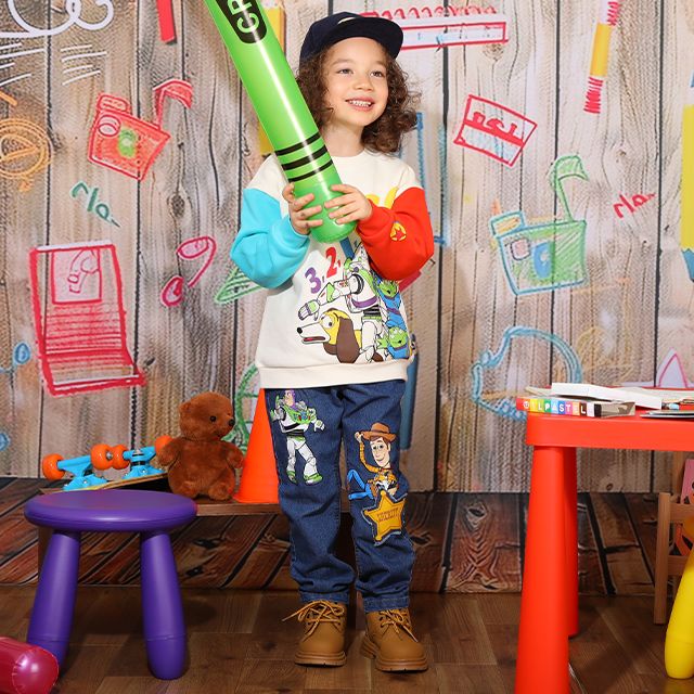 【ベビードール】トイ・ストーリー ストレートデニムロングパンツ 9981K / ベビーサイズ キッズ ボトム 長ズボン ジーパン ジーンズ ウエスト総ゴム ゴム穴付き ベルトループ フェイクボタン ストレッチ素材 ウッディ バズ ポテトヘッド